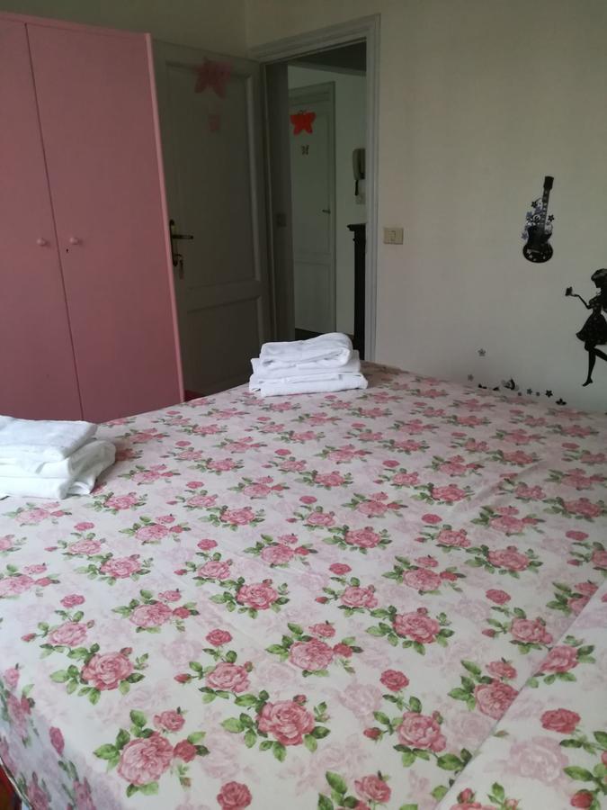La Villa Nei Fiori ฟลอเรนซ์ ภายนอก รูปภาพ