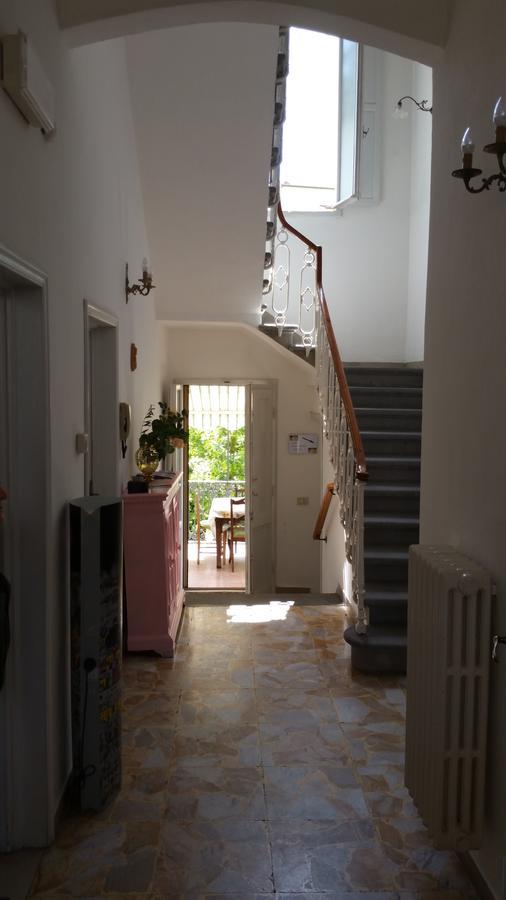 La Villa Nei Fiori ฟลอเรนซ์ ภายนอก รูปภาพ